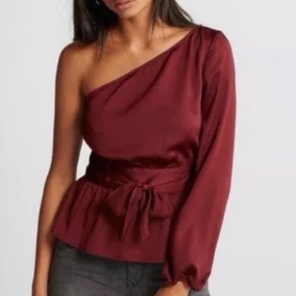 Express One Shoulder Top | Shop www 
